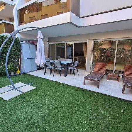 Le Lodge, T2 Classe 3 Etoiles Avec Jardin, Parking, Piscine & Mer A 2 Pas Ментона Экстерьер фото